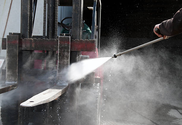 Best Warehouse Cleaning  in Valley City, ND